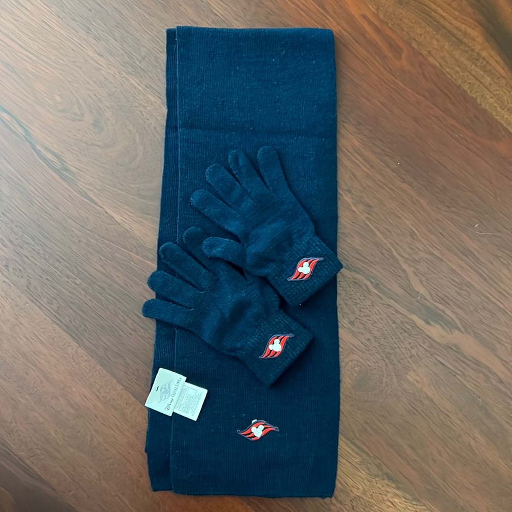 Disney Cruise Line Scarf & Gloves, Embroidered Logo.